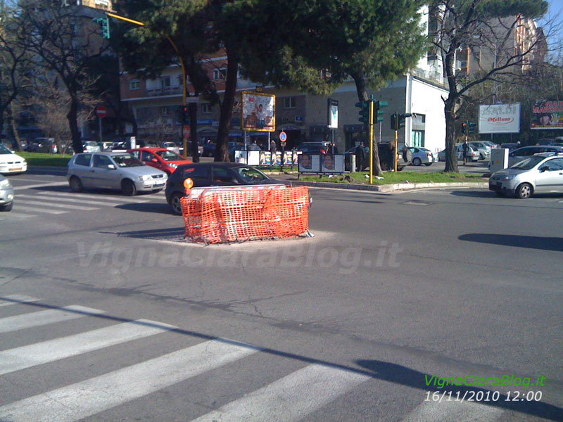 Corso Francia Buca Corso Francia Buca