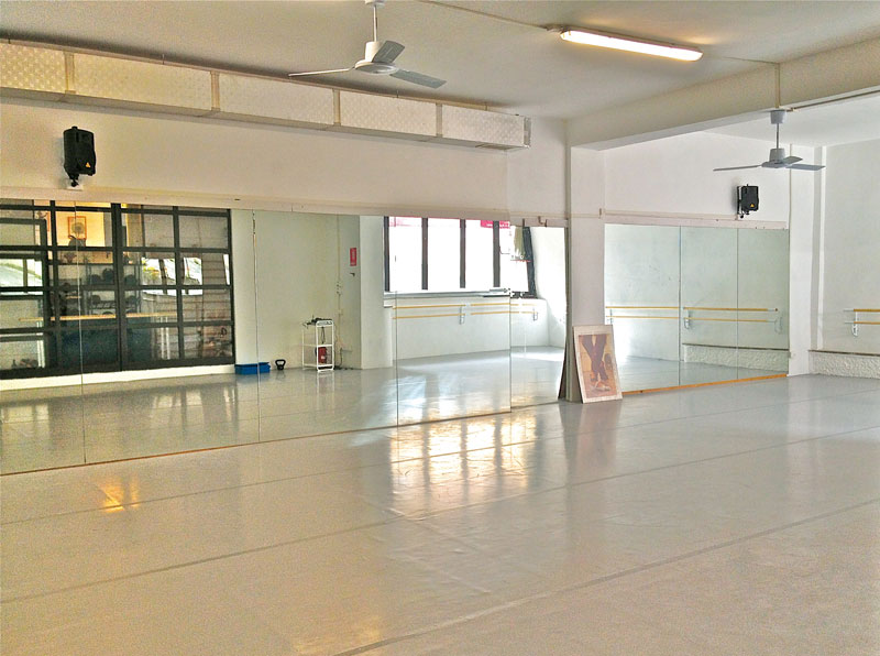 sala3.jpg sala3.jpg