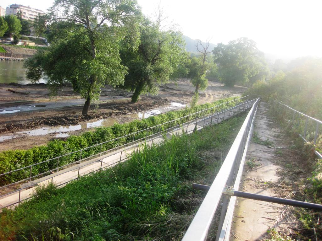 sponda-tevere-2.jpg sponda-tevere-2.jpg