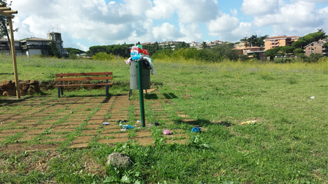 Parco Volusia Cestino lungo il percorso