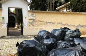 cimitero isola farnese