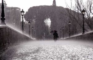 Meteo Roma, pioggia grandine e vento per le prossime 36 ore pioggia