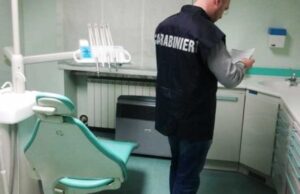 finto-dentista