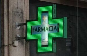 insegna-farmacia