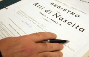 La riforma del cognome, diritto all’identità in attesa di una legge registro-atti-di-nascita