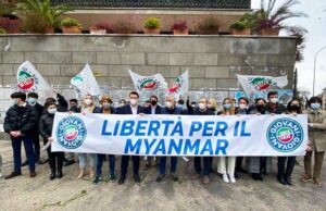 giovani FI piazza Giuochi Delfici