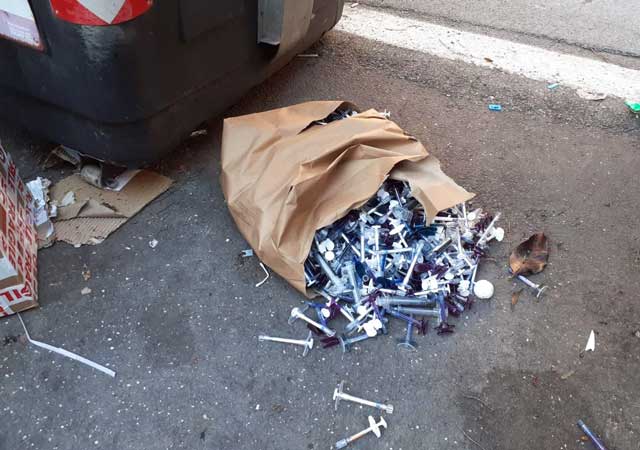 siringhe-abbandonate-via-cortina-dampezzo