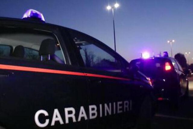 carabinieri_auto10_fg_3-5-358063114.jpeg