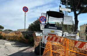 Grottarossa, via Veientana, proseguono i lavori per ripristino del muro via-veientana