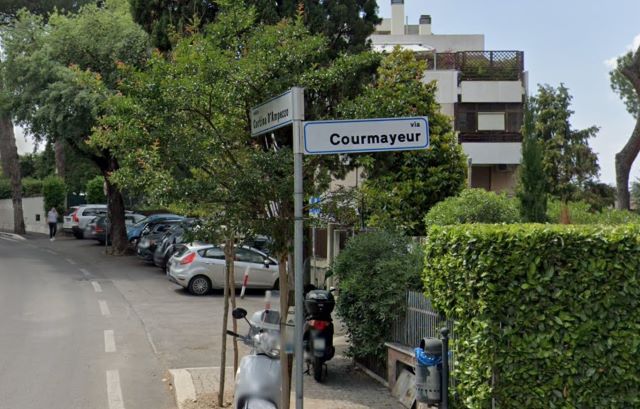 via courmayeur