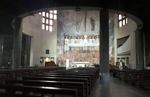 interno-chiesa-santa-chiara