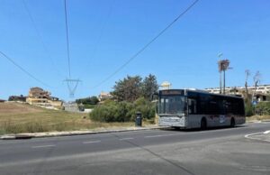 fermata bus valle muricana