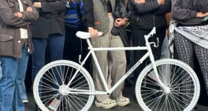 bici bianca mattia liguori