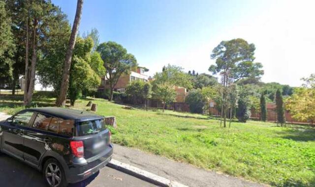 giardino via del podismo vigna clara