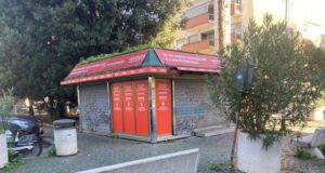 piazza jacini edicola chiusa