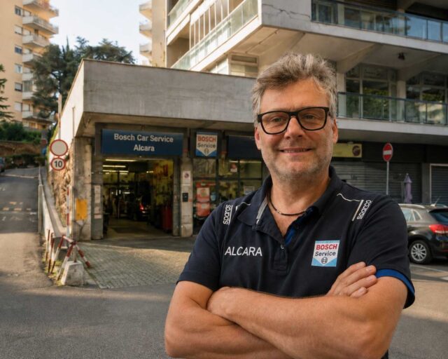 massimiliano-fracassa-meccanico-piazza-jacini massimiliano-fracassa-meccanico-piazza-jacini